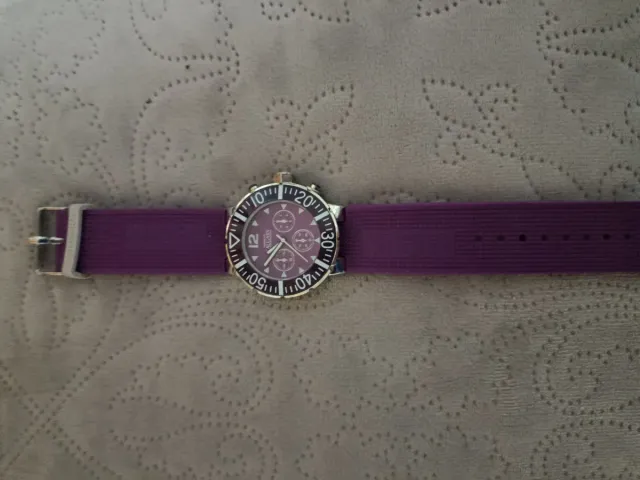 Reloj Calgary Morado y Plateado
