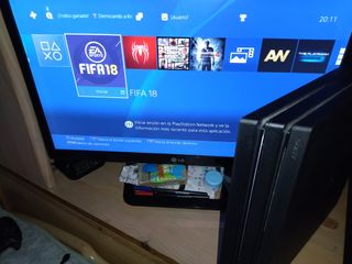 PS4 Pro 1TB Negra FW 12.52