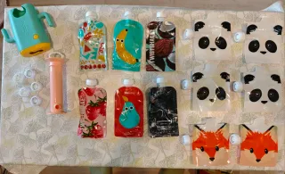 Lote: Llenador, soporte y bolsas comida bebés