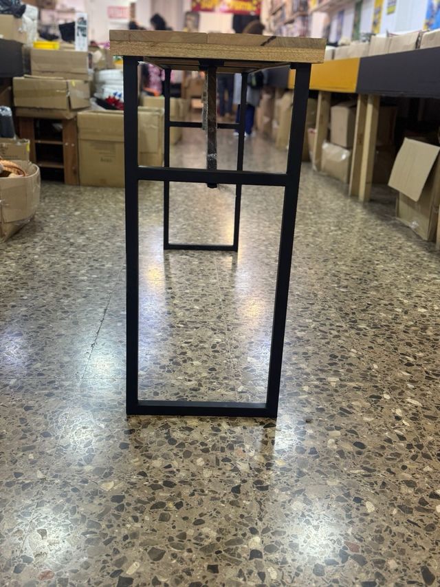 Mesa de madera y metal excelente madera