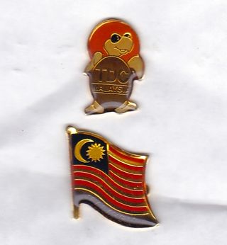 2 Pins Expo 92 Malasia