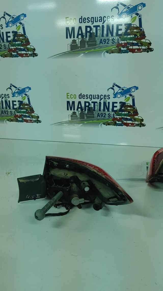 Piloto Trasero Izquierdo Renault Clio V