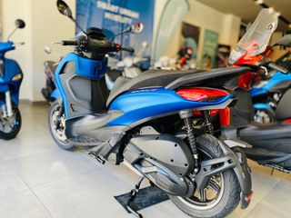 Piaggio Beverly 300 S