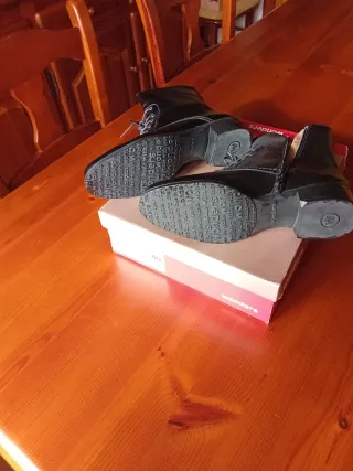 Botas WONDERS negras talla 40 nuevas