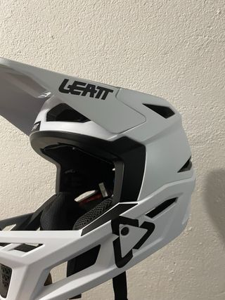 Casco MTB integral Leatt Gravity 4.0  Muy Ligero