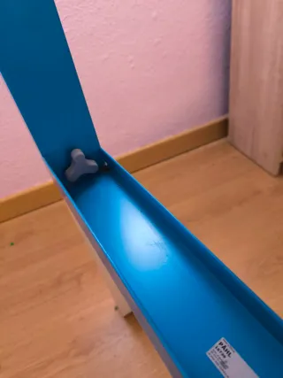 Escritorio patas regulables en altura