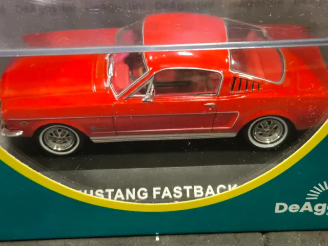 Mustang Fastback Rojo
