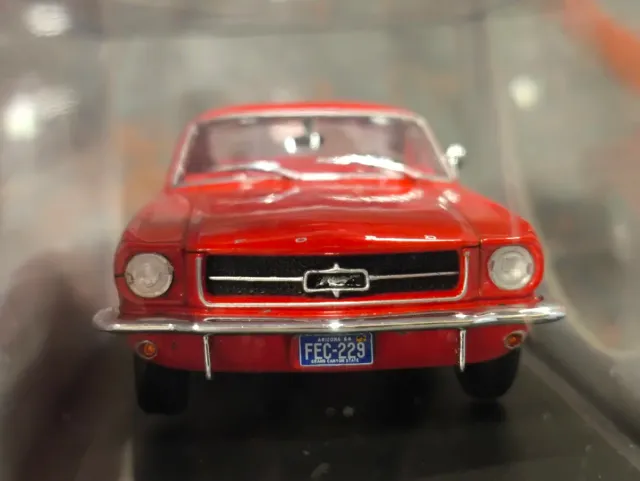 Mustang Fastback Rojo