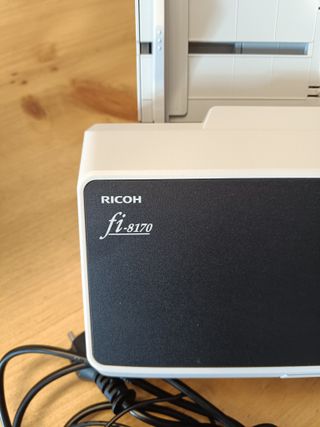 Escáner Ricoh fi-8170