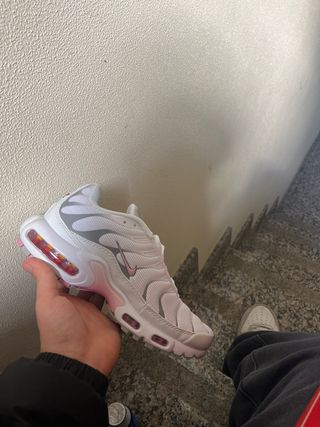Nike TN rosas talla 38 sin usar