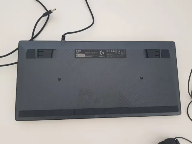 Teclado G213 y Ratón G402 Gaming Logitech Negro