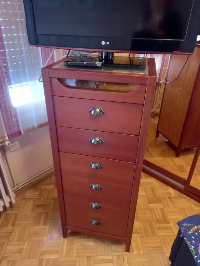 Mueble cajones + 2 mesitas noche