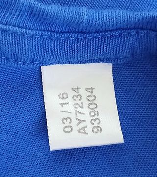 adidas tshirt size XL blue