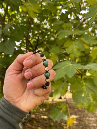 Pulsera artesanal oro 18k, plata y esmeralda