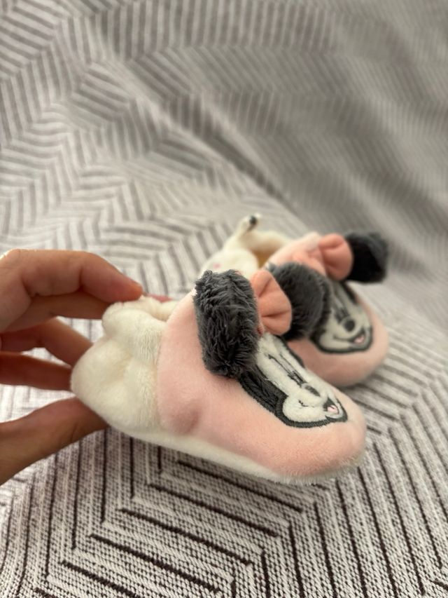 Zapatitos bebé Minnie Mouse