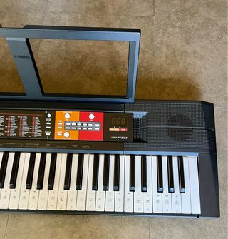 Teclado Yamaha F51