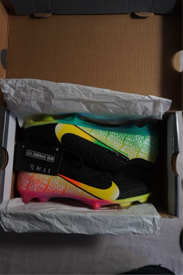 Nike Mercurial Vinicius Jr Talla 44