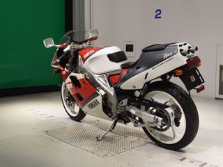 Yamaha TZR250 3MA