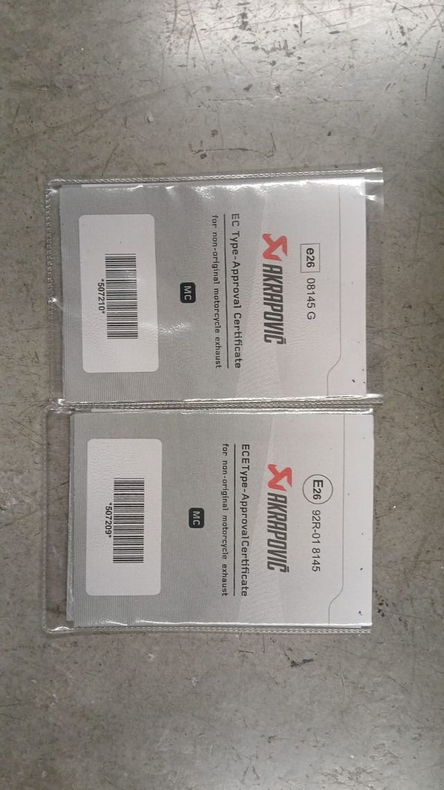 ESCAPE KAWASAKI Z900 AKRAPOVIC