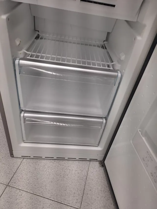 NEVERA MARCA SIEMENS 2,CM GARANTÍA + TRANSPORTE