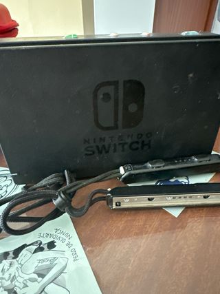 Nintendo Switch Rojo y Verde