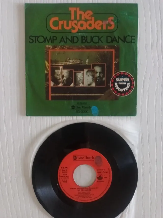 SINGLES ESPECIAL DISCOTECAS