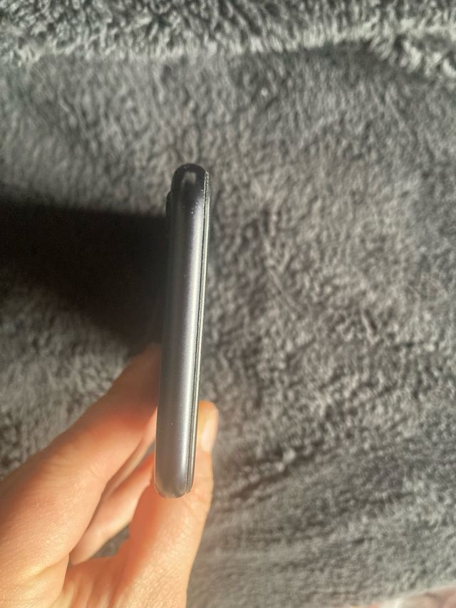 iPhone SE 2020 100% Batteria