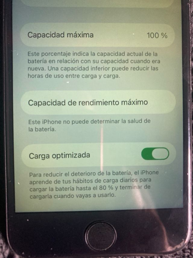 iPhone SE 2020 100% Batteria