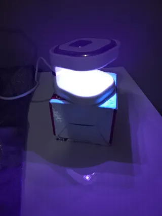 Mini Lampada Unghie Q8 Rossa e Bianca