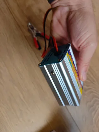 Inversor DC a AC 220W 12V-220V