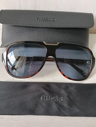 Occhiali da sole Guess