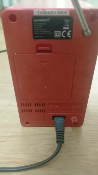 Radio Vintage Sunsun Roja y Blanca