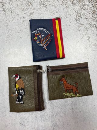 Monedero bordado de caballo, pájaro o perro