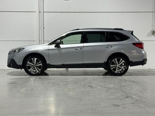 Subaru Outback 2.5i Executive Silver Edition CVT AWD