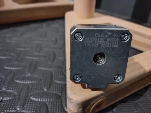 3 Motores stepper NEMA 17