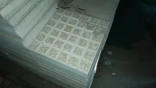 Aprox. 140 Baldosas de acera nuevas