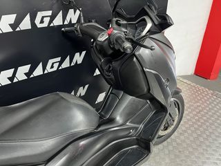 Yamaha XMAX 300