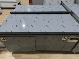 Mesa Caliente MAKEXPRES ESD716S