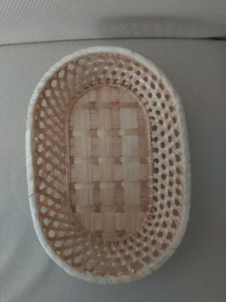 Cestino in bambù e vimini