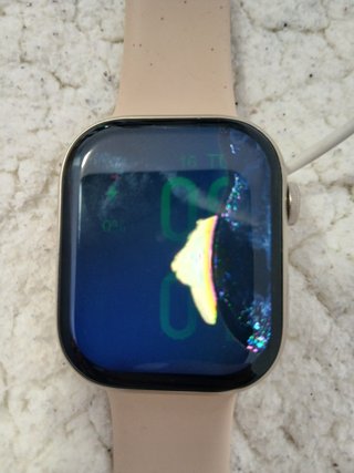 Apple Watch Series 7 Beige/Plata