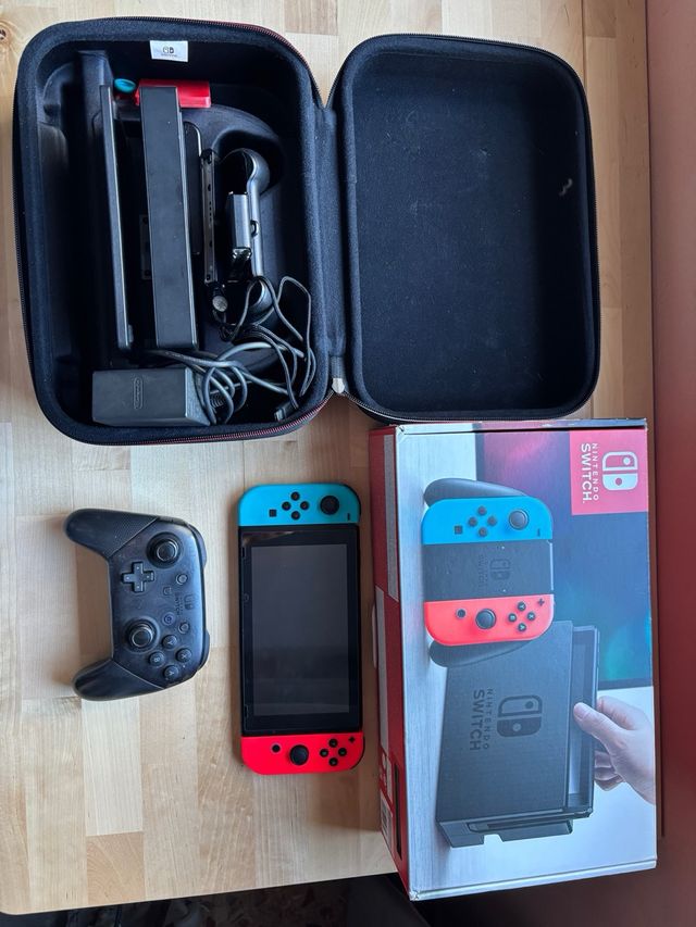 Nintendo Switch 32GB Azul/Rojo