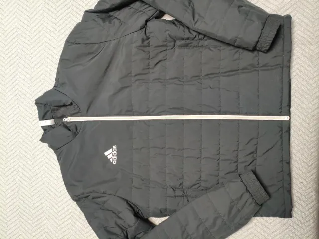 Abrigo acolchado Adidas negro