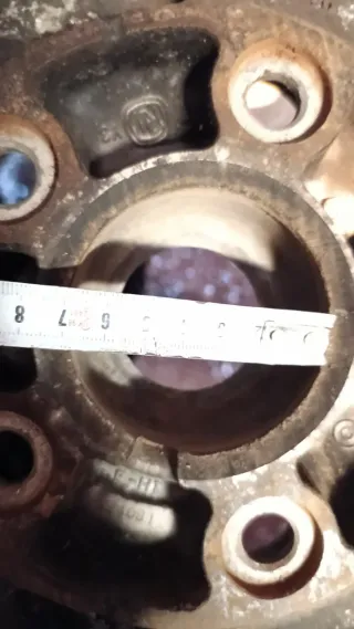 Se venden 4 llantas para  Jeep de 5 Tornillos 16"