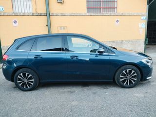 Mercedes-Benz Clase B 2022 21.000KM CAMBIO AUTOMAT