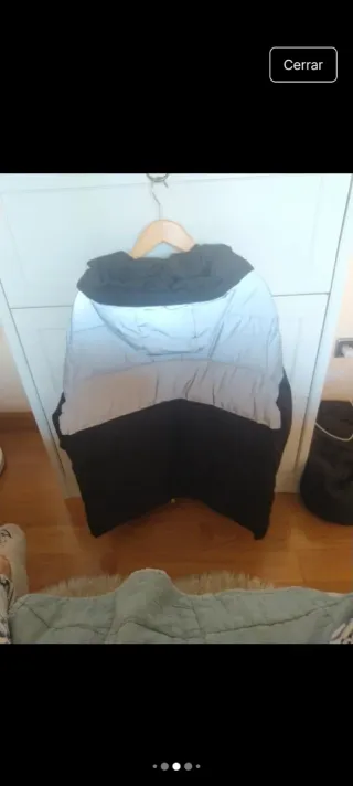 Abrigo acolchado Décimas XL beige y negro