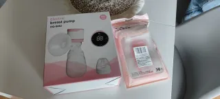 Sacaleches Eléctrico DQ-S082 - 1 mes de uso