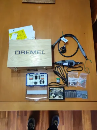 Dremel Multipro con accesorios