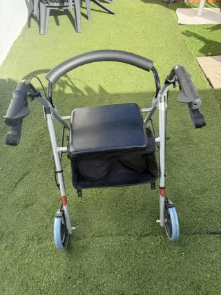 Andador Ortopédico Nuevo