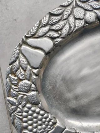 Plato decorativo con frutas