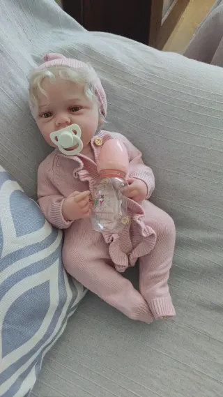 Muñeca Reborn Niña preciosa